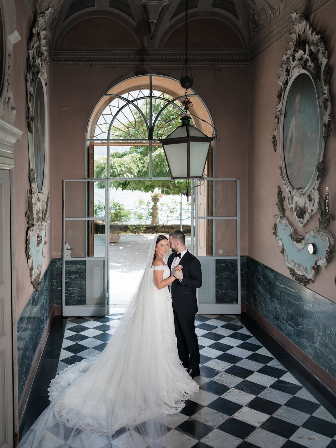 Azərbaycanlı bloger İtaliyada özünə toy etdi - FOTOLAR (VİDEO)